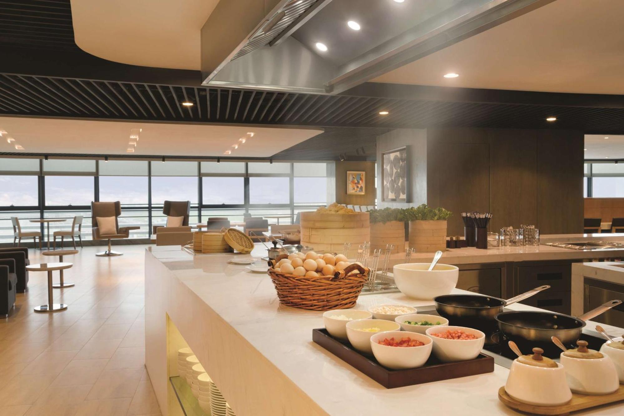 Отель Hyatt House Shenzhen Airport Экстерьер фото